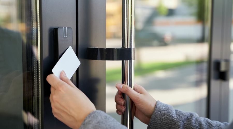 installation-de-controle-dacces-en-entreprise